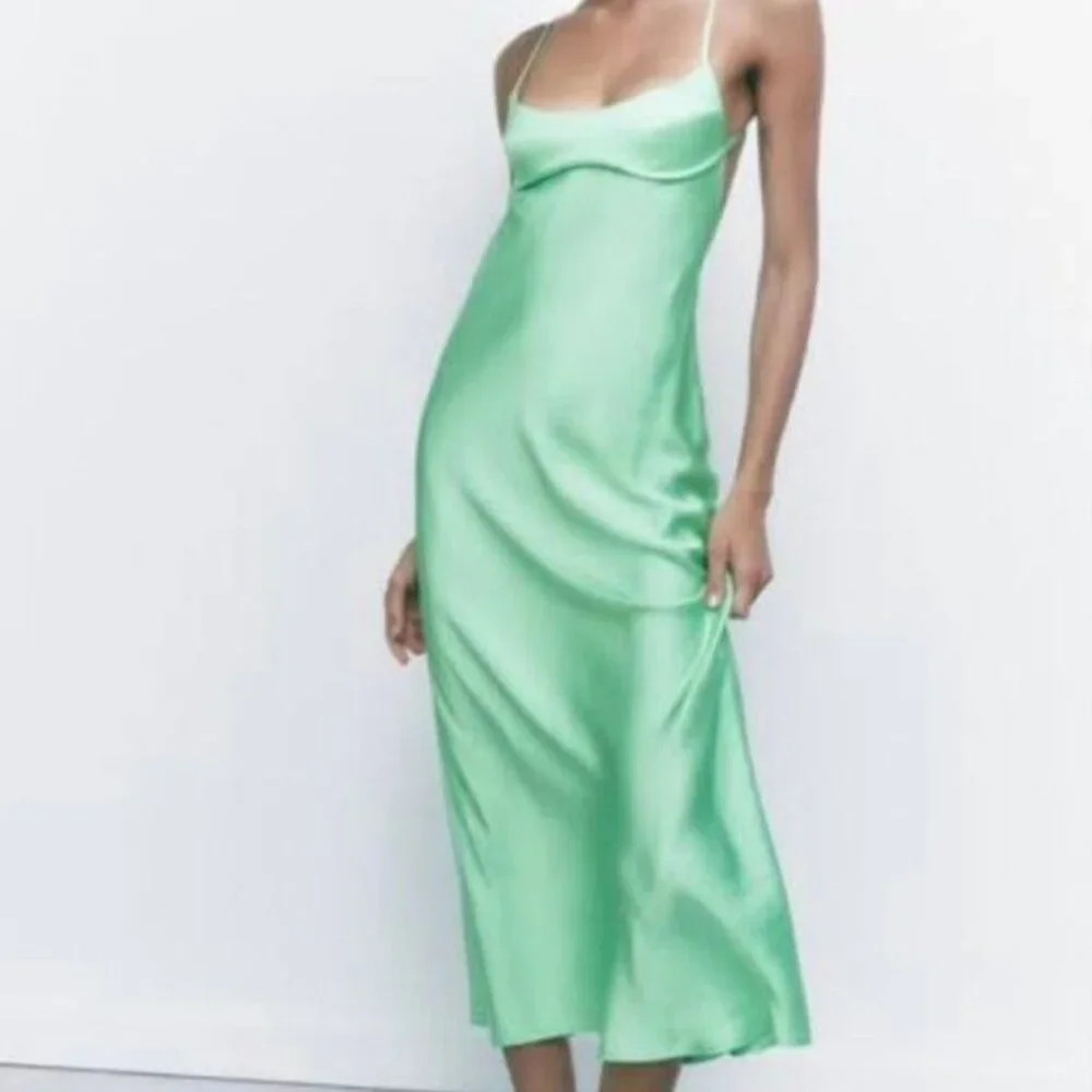 💚 ZARA Satin Slip Dress – Bloggers’ Favorite – Brand New with Tags 💚 - Picture 2 of 12